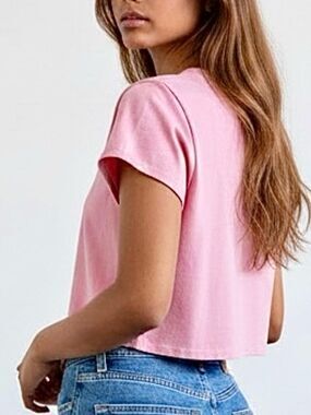 Free People Baby Pink Cropped Tee NWT Large msrp $48